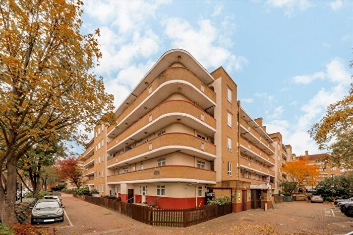 3 Bedroom Flat For Sale In Dalmeny Avenue, Tufnell Park, N7