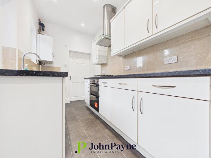 3 Bedroom Terraced House To Rent In Kensington Road, Earlsdon, Coventry, CV5