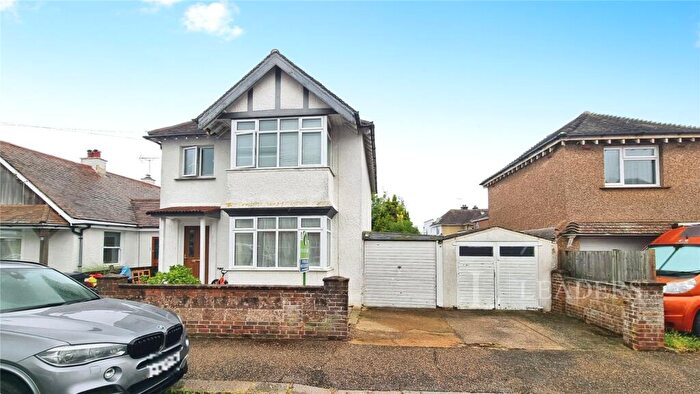 3 Bedroom Detached House For Sale In Cavendish Road, Bognor Regis, West Sussex, PO21