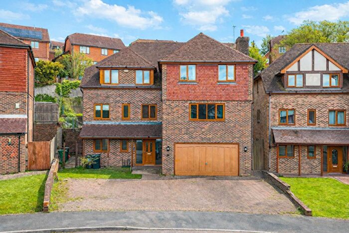 6 Bedroom Detached House For Sale In Truman Drive, St. Leonards-On-Sea, TN37