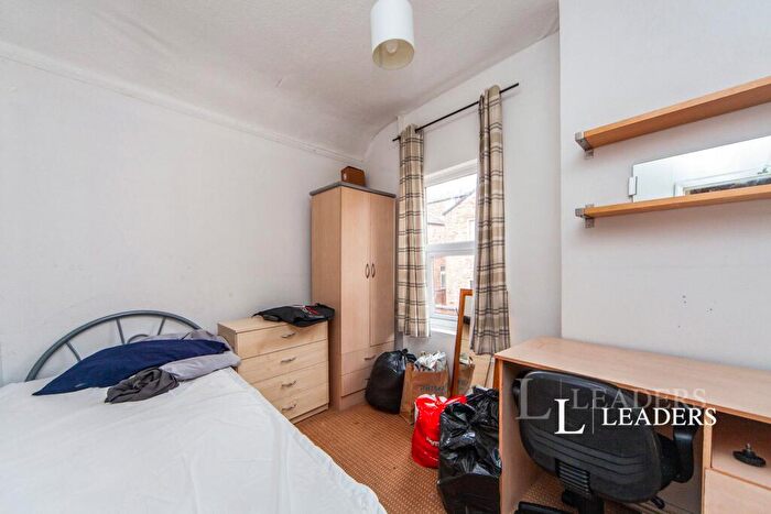 1 Bedroom Terraced House To Rent In Ermine Road, CH2