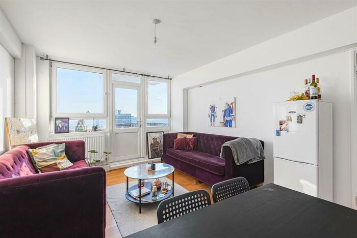 2 Bedroom Apartment To Rent In Wimbourne Street, London, N1