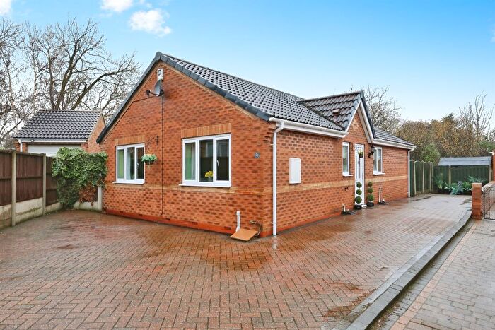 3 Bedroom Detached Bungalow For Sale In Herriot Grove, Bircotes, Doncaster, DN11