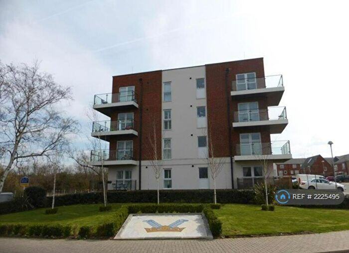 2 Bedroom Flat To Rent In Alcock Crescent, Crayford, DA1