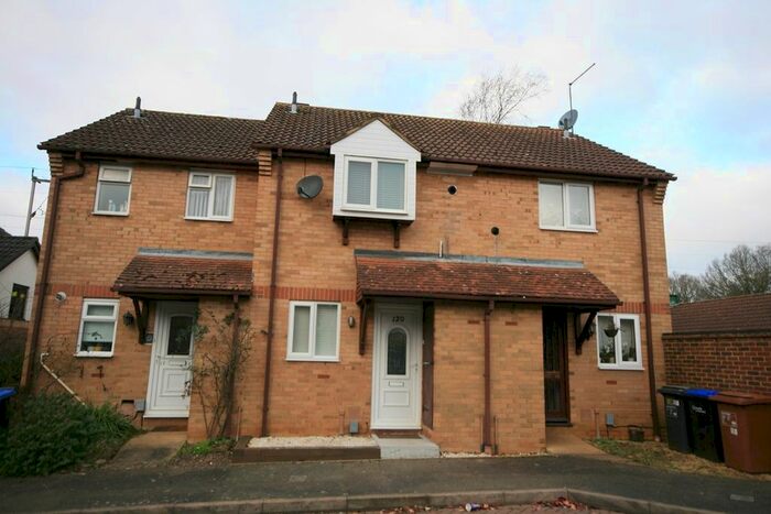 2 Bedroom Terraced House To Rent In Woodpecker Way, East Hunsbury, Northampton NN4