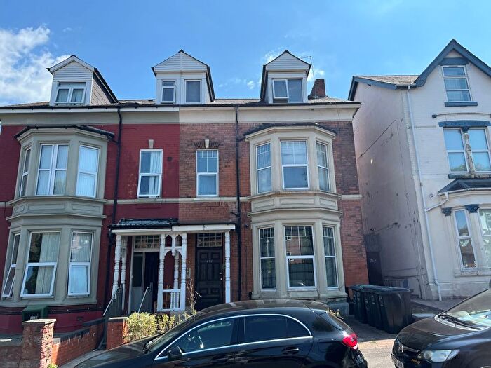 8 Bedroom Semi Detached House For Sale In Gillott Road, Edgbaston, Birmingham, B16