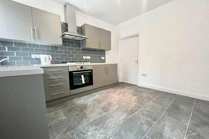 3 Bedroom Property To Rent In Ruth Square, Sheffield, S10