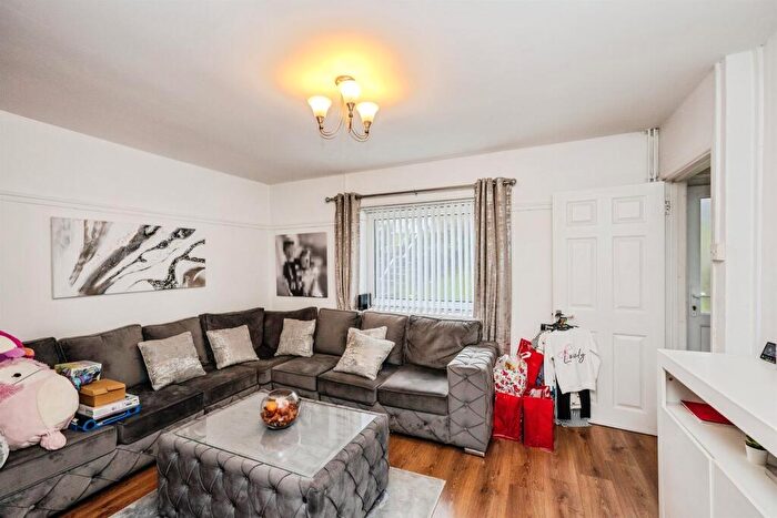 3 Bedroom Terraced House For Sale In Gors Avenue, Townhill, Swansea, SA1