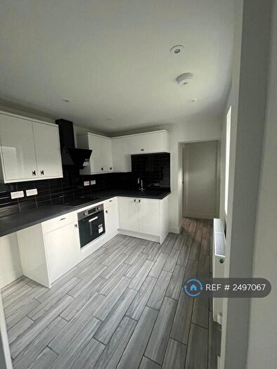 1 Bedroom Flat To Rent In Carron Street, Stoke-On-Trent, ST4