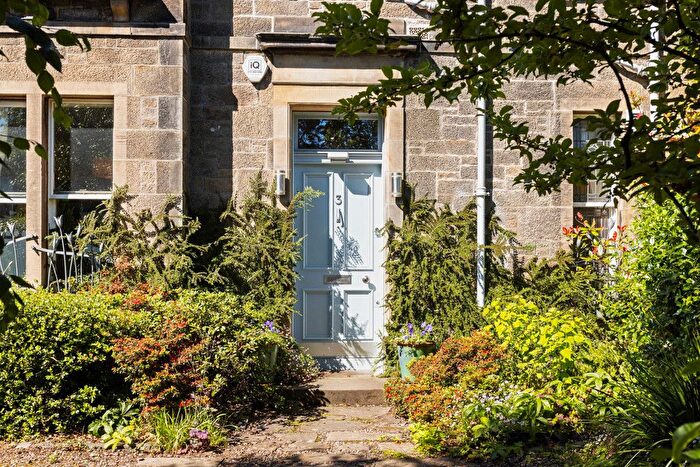 6 Bedroom Semi Detached House For Sale In Findhorn Place, The Grange, Edinburgh, EH9