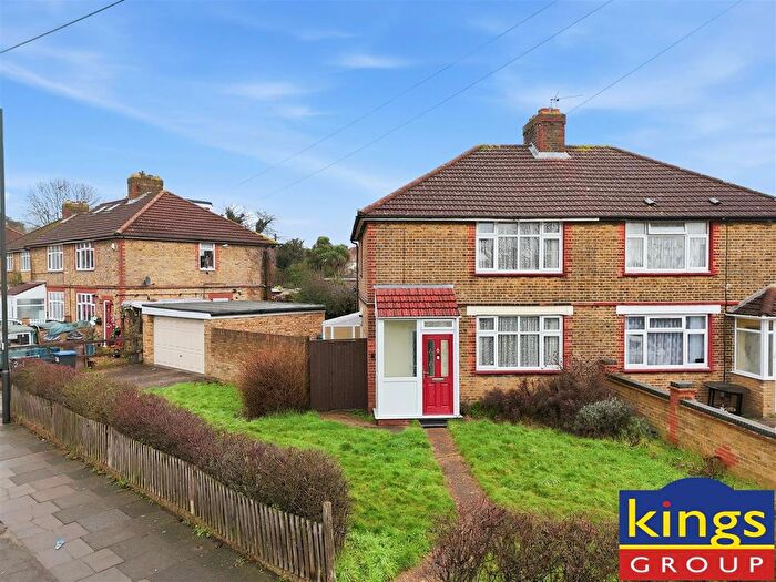 3 Bedroom Semi Detached House For Sale In Haselbury Road, Edmonton, N9