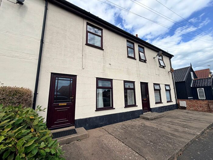 1 Bedroom Flat To Rent In Mount Pleasant Road, Reydon, IP18