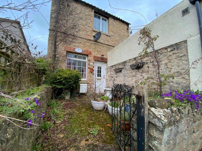 2 Bedroom Cottage For Sale In Well Bank, Aycliffe, Newton Aycliffe, County Durham, DL5