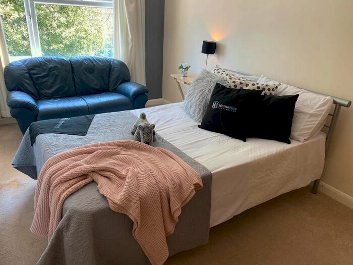 5 Bedroom Land To Rent In Shannon Close, Fareham, PO15