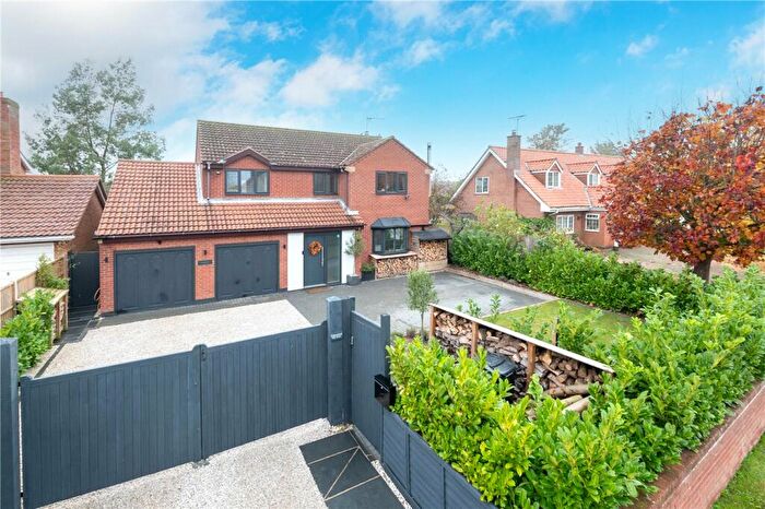 3 Bedroom Detached House For Sale In High Street, Pointon, Sleaford, Lincolnshire, NG34