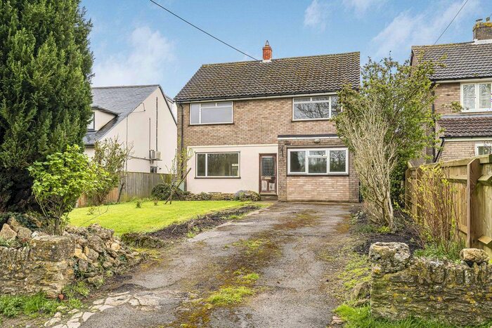 3 Bedroom Detached House For Sale In Leys Road, Cumnor, OX2