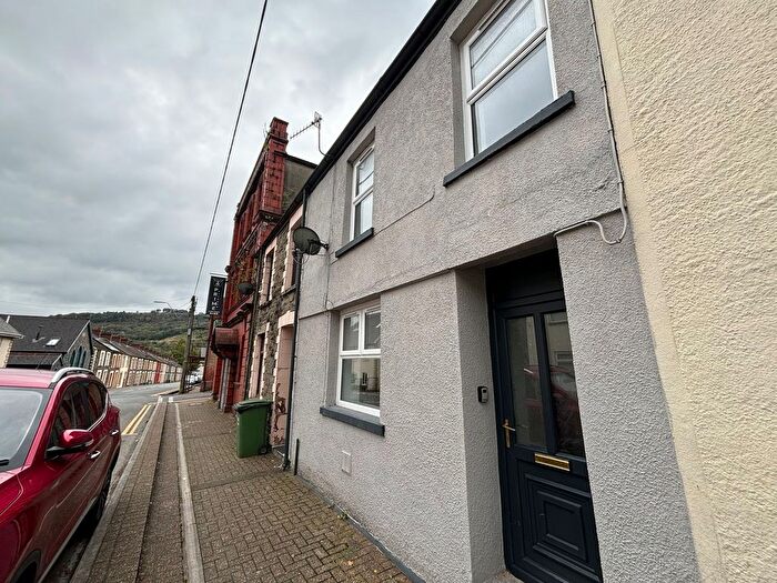 3 Bedroom Terraced House To Rent In Rheola Street, Mountain Ash, CF45