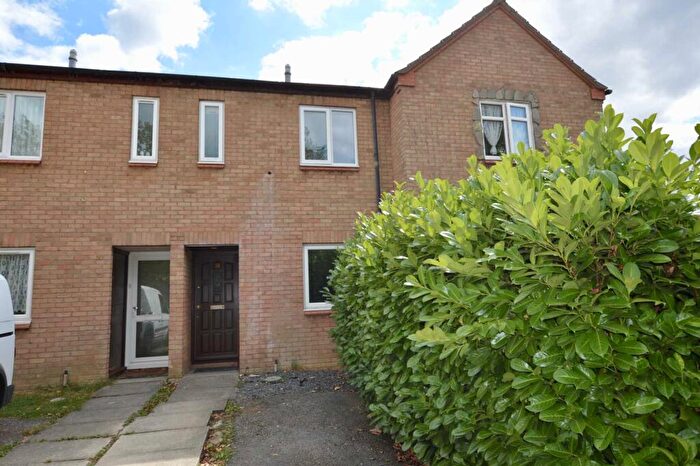 2 Bedroom Semi-Detached House For Sale In Fishermead Boulevard, MK6
