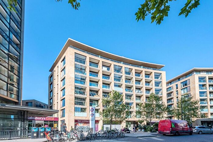 2 Bedroom Flat To Rent In Surrey Quays Road, Canada Water, London, SE16