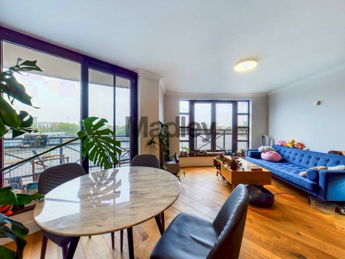 2 Bedroom Apartment To Rent In Tavistock Tower, Russell Place, SE16