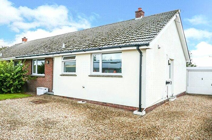 3 Bedroom Bungalow To Rent In Pyworthy, Holsworthy, EX22