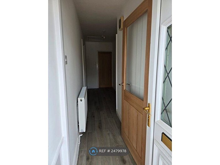 2 Bedroom Bungalow To Rent In Princess Way, Euxton, Chorley, PR7