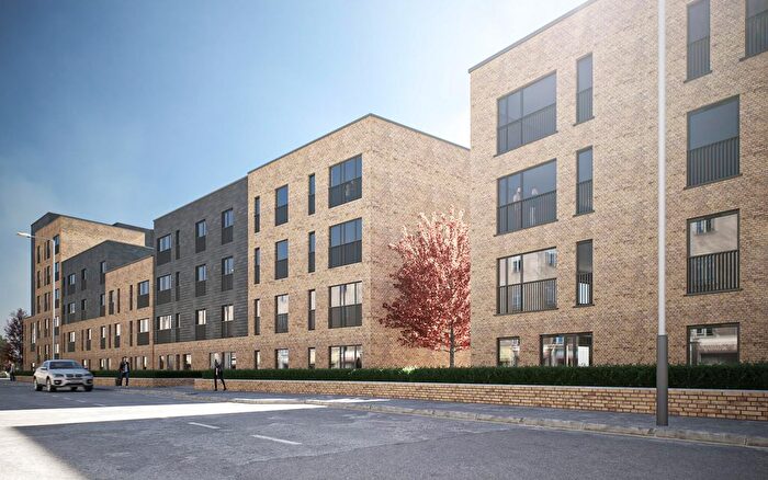 2 Bedroom Flat To Rent In B, Strathmartine Road, Dundee, DD3