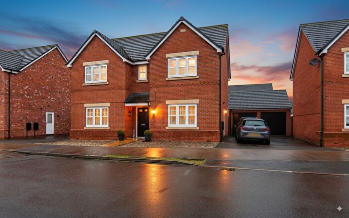 4 Bedroom Detached House For Sale In Astoria Drive, Coventry, CV4