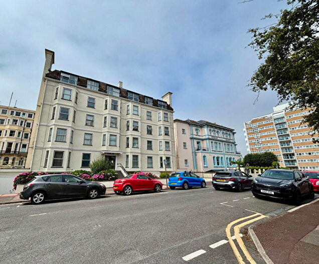 2 Bedroom Flat To Rent In Trinity Place, Eastbourne, BN21