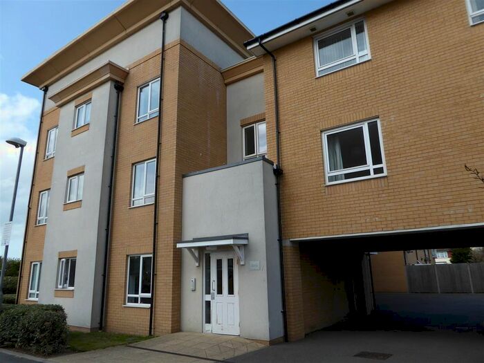 2 Bedroom Flat To Rent In Observatory Way, Ramsgate CT12