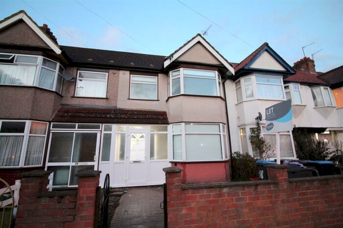 3 Bedroom Terraced House To Rent In Causeyware Road, Edmonton, N9