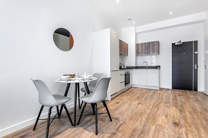 2 Bedroom Apartment To Rent In Swindon, Wiltshire, SN2