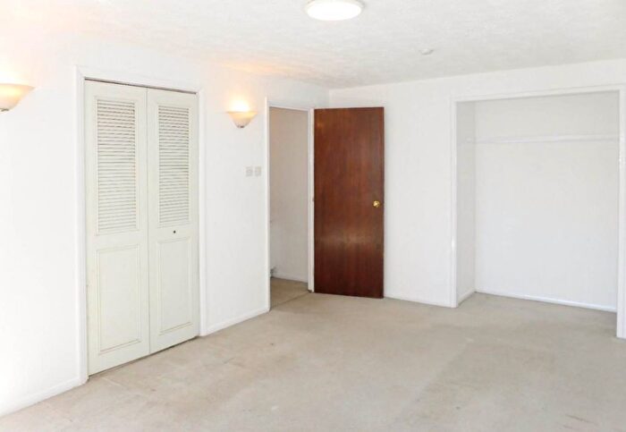 Studio For Sale In Campion, Elmore Close, HA0