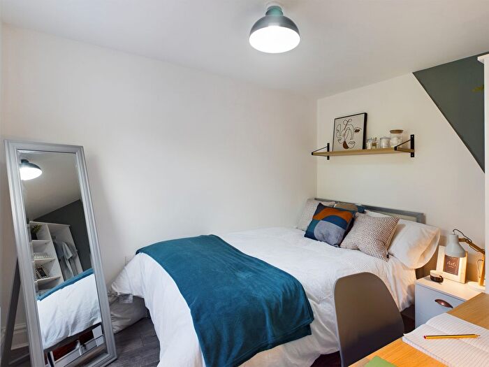 6 Bedroom Terraced House To Rent In , Ossory Street, Manchester, M14