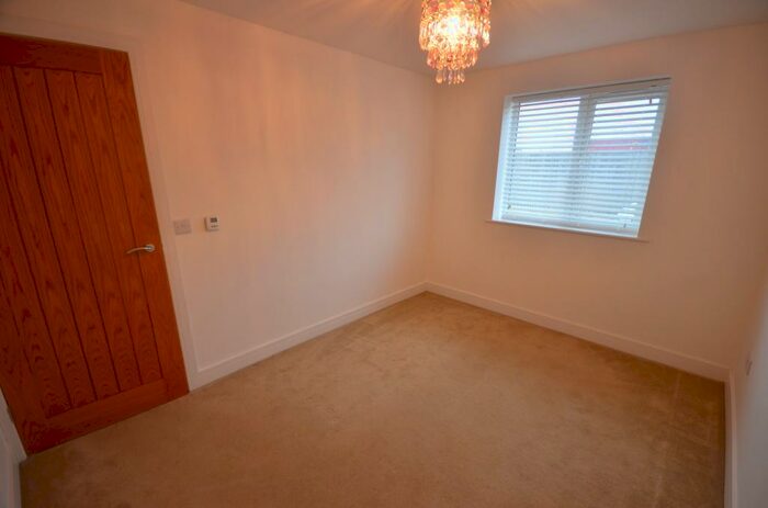 3 Bedroom Bungalow To Rent In Crabtree Lane, Sutton-On-Sea, LN12