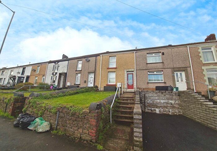 2 Bedroom House To Rent In Penfilia Road, Brynhyfryd, Swansea, SA5