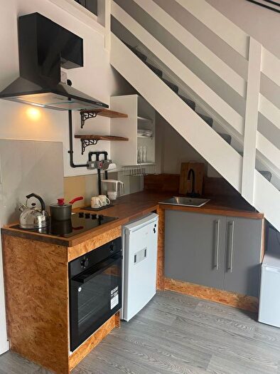 Studio To Rent In Barton Lane, Eccles, M30