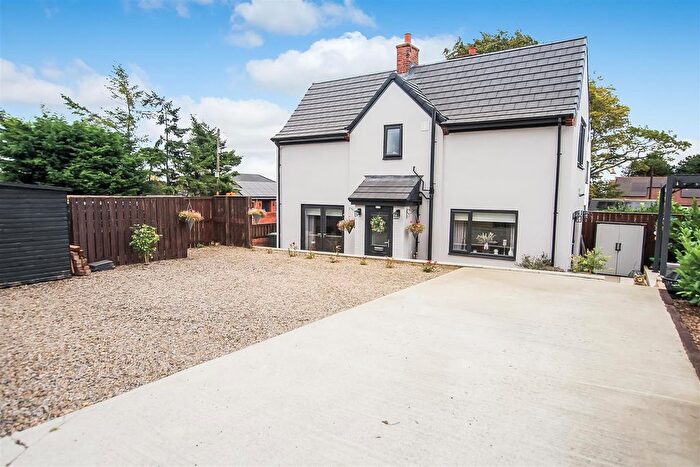 3 Bedroom Semi-Detached House For Sale In Old Eldon, Shildon, DL4
