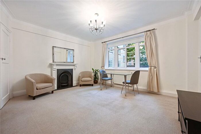 Studio For Sale In Vicarage Gate, London, W8