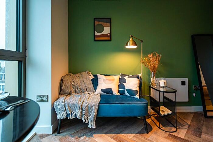 Studio To Rent In City Co-Living Newcastle, NE1