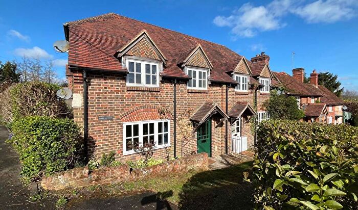 3 Bedroom Semi-Detached House To Rent In Sarsens Cottage, East Ilsley, RG20