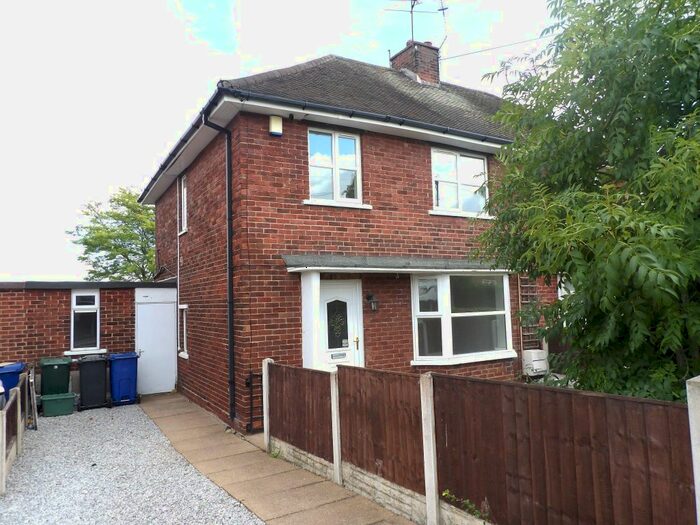 3 Bedroom Semi-Detached House To Rent In Brosley Avenue, Barnby Dun, Doncaster, DN3