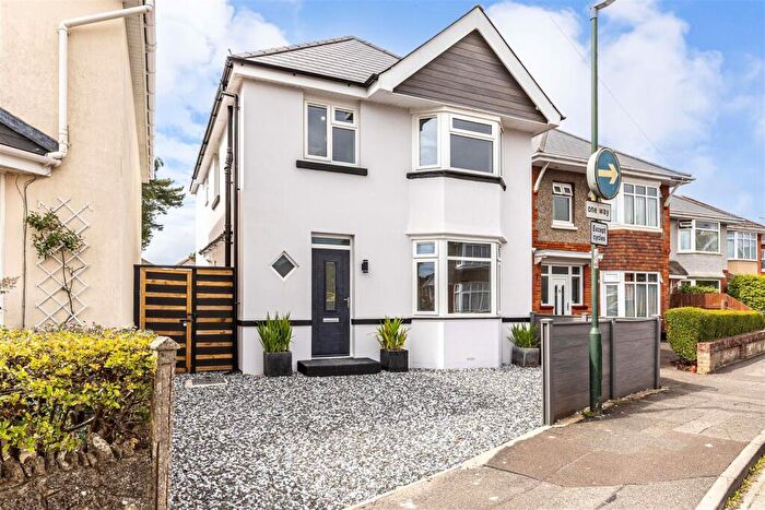 4 Bedroom Detached House For Sale In Refurbished Bedroom Detached Home In Oswald Road, Bournemouth, BH9