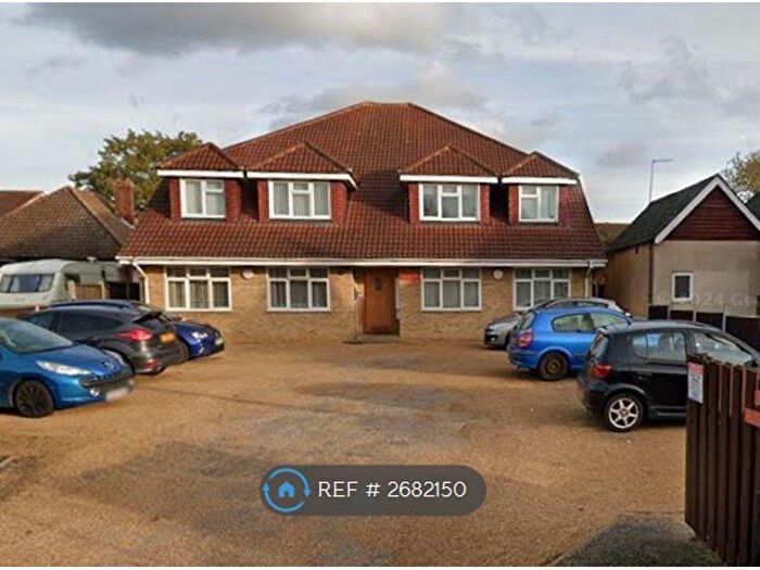 1 Bedroom Flat To Rent In Fairview, Laindon, Basildon, SS15