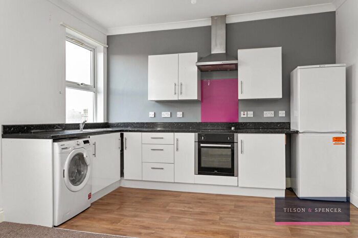 1 Bedroom Flat For Sale In Eldon Road, Wood Green, London, N22