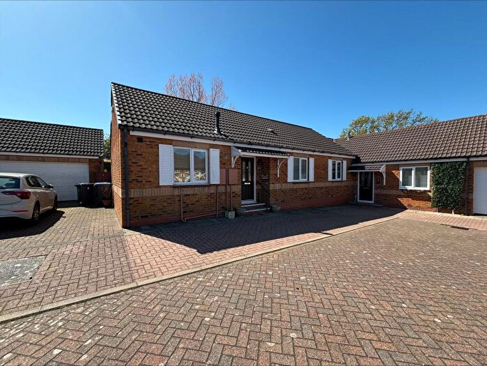 3 Bedroom Semi-Detached Bungalow For Sale In Abbey Mews, Sacriston, DH7