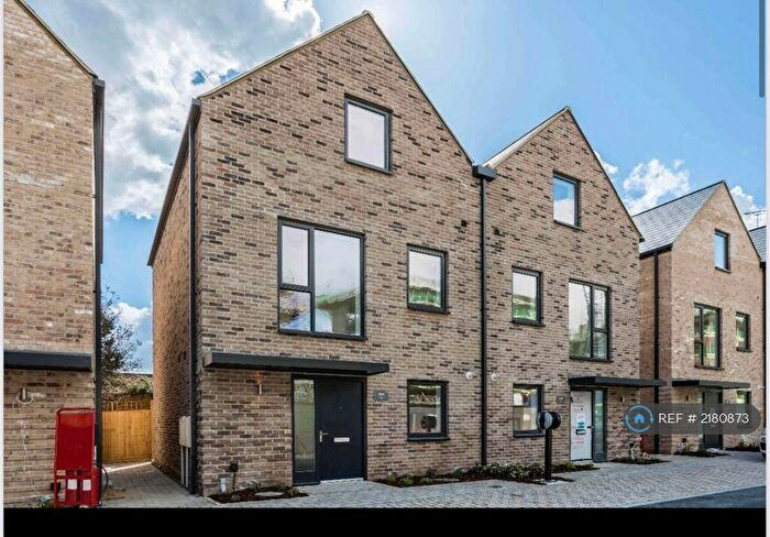 4 Bedroom Semi-Detached House To Rent In Clara Rackham Street, Cambridge, CB1