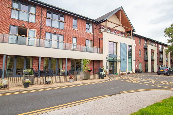 2 Bedroom Retirement Property For Sale In Kingswood, Kingsway, Chester, CH2
