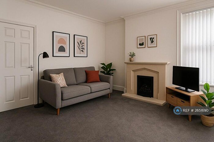 2 Bedroom Maisonette To Rent In Dean Road, South Shields, NE33