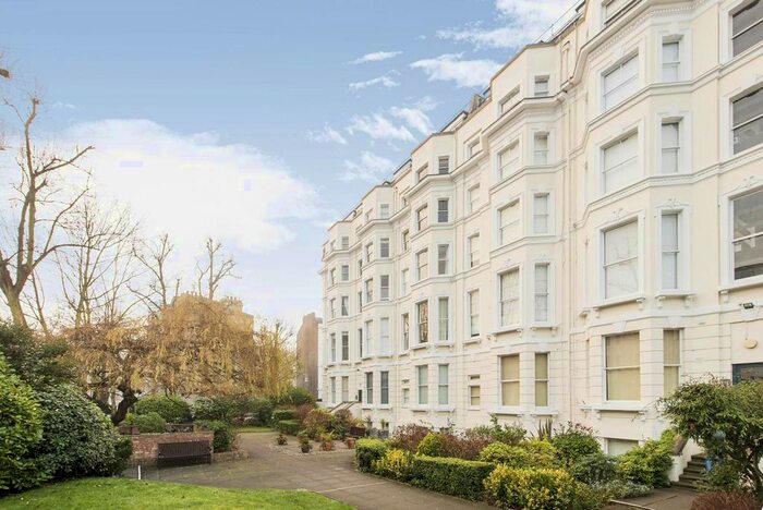 1 Bedroom Flat To Rent In Colville Gardens, Notting Hill, London, W11